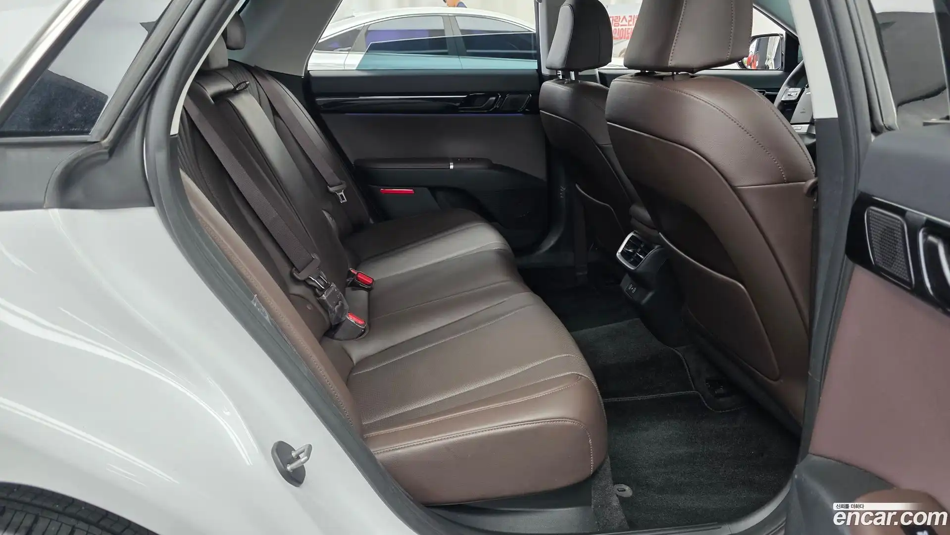 Grandeur Hyundai 2024.6-OPTION-015