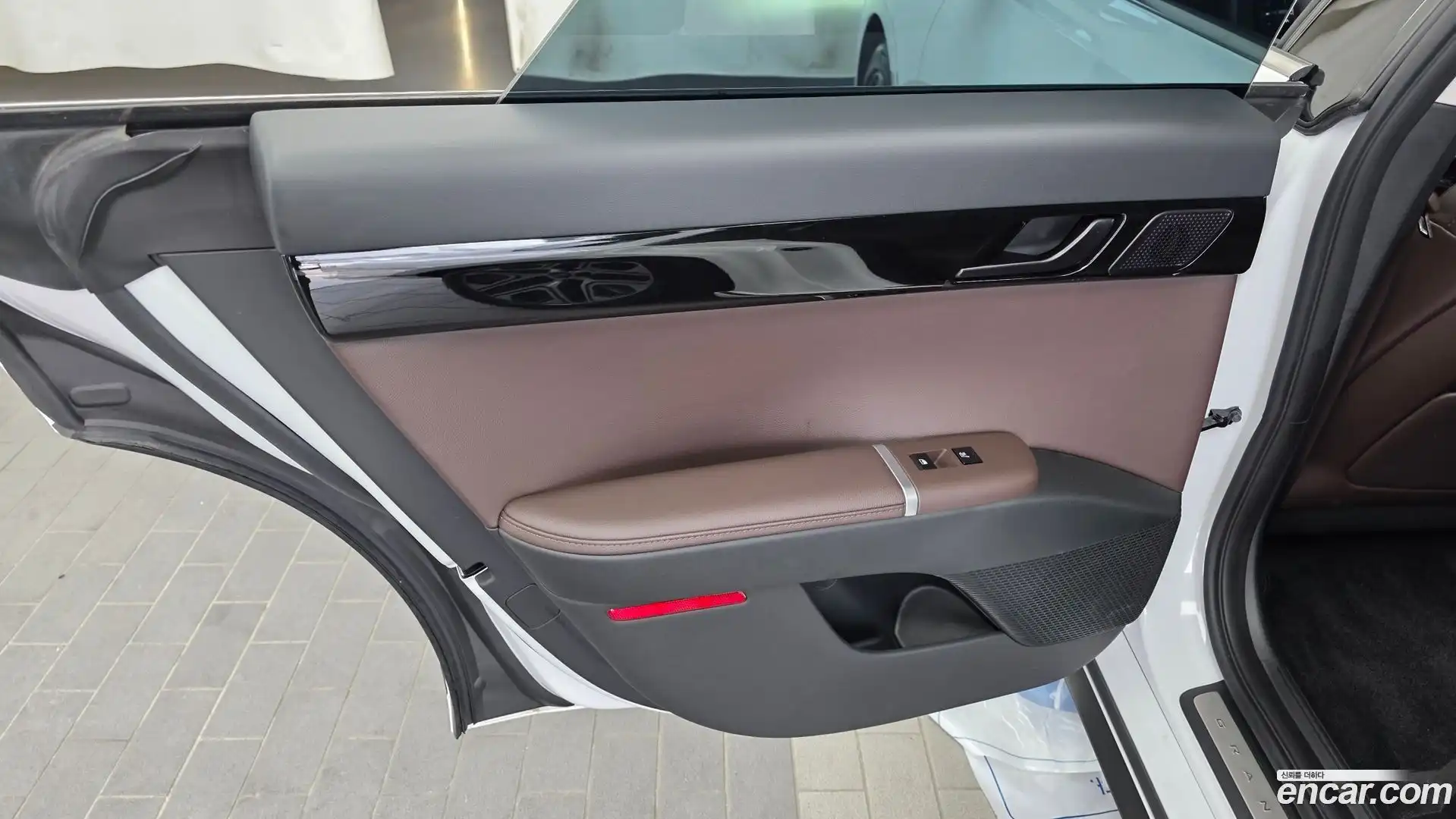 Grandeur Hyundai 2024.6-INNER-035