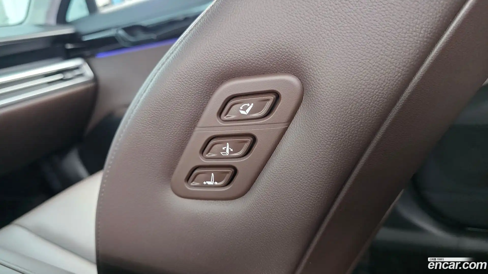 Grandeur Hyundai 2024.6-OPTION-046