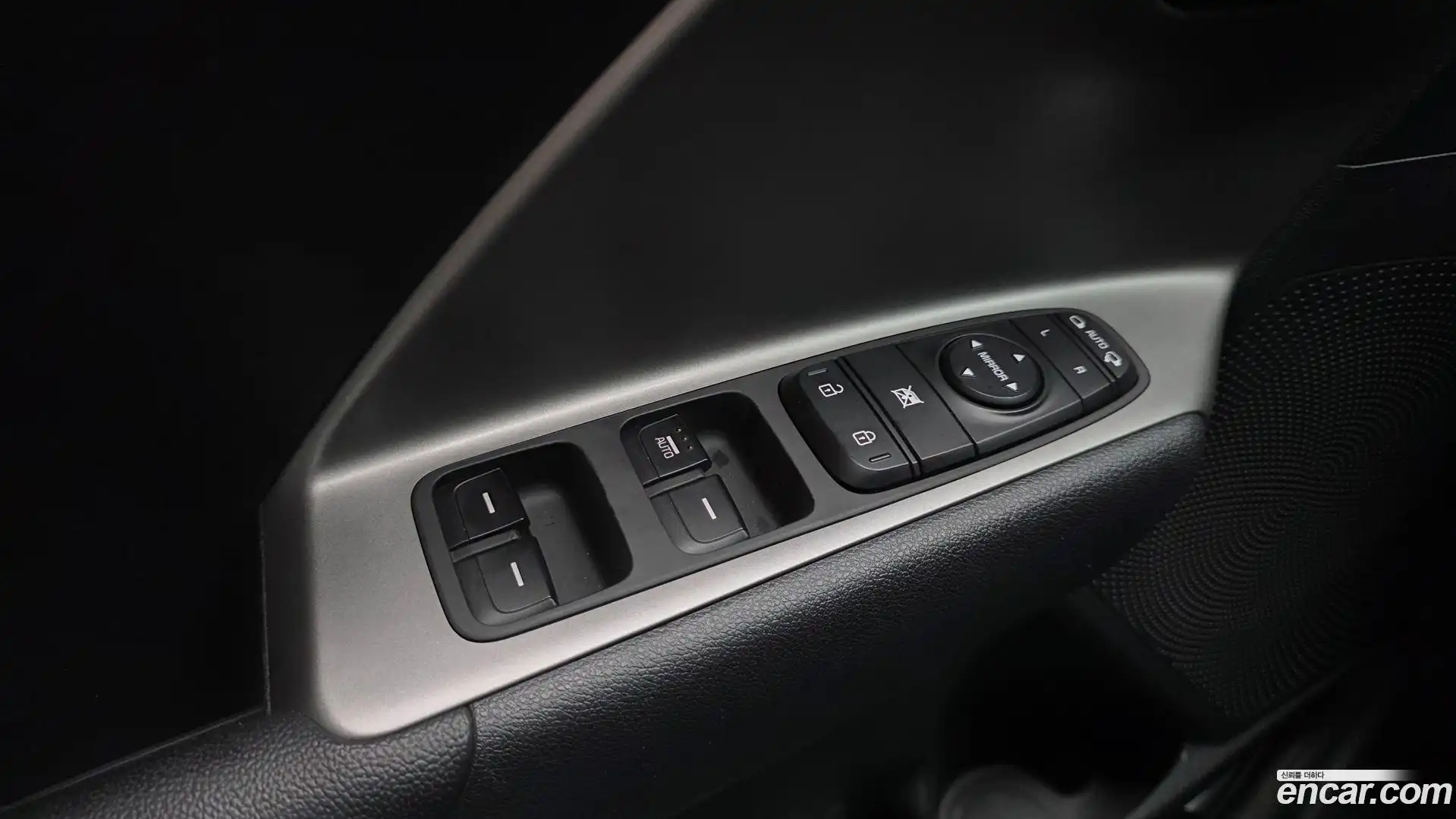 Niro Kia 2023.5-OPTION-040