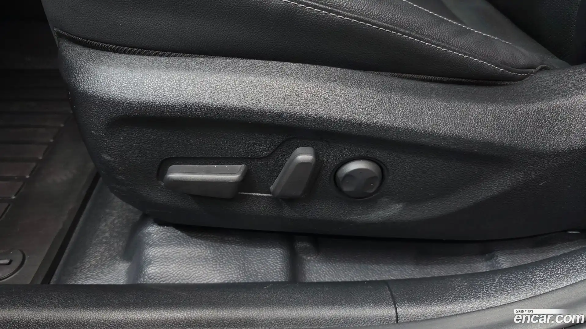 Niro Kia 2023.5-OPTION-041