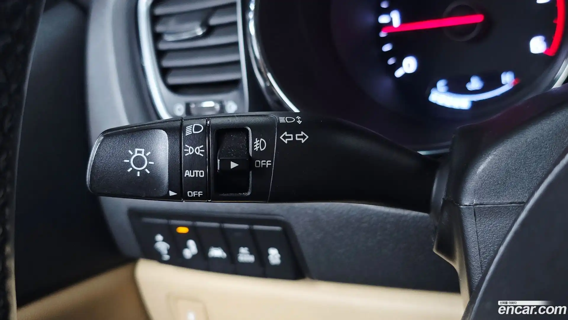 Canival Kia 2018.10-OPTION-024