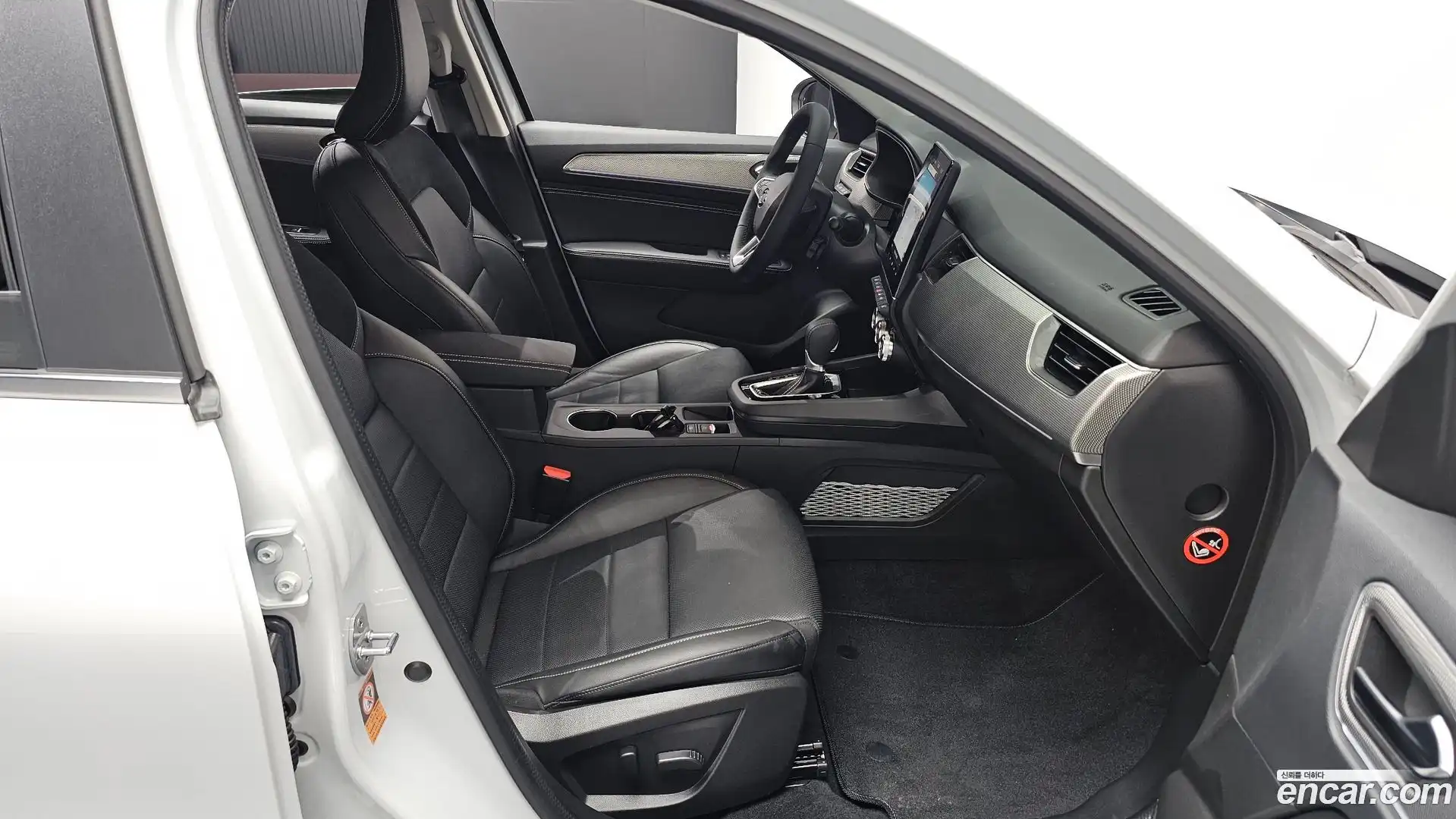 XM3 Renault Korea 2022.10-INNER-036