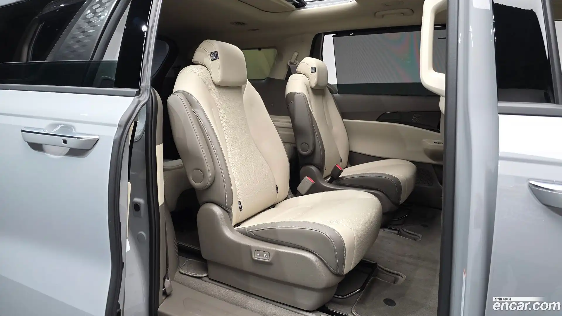 Canival Kia 2025.11-OPTION-015