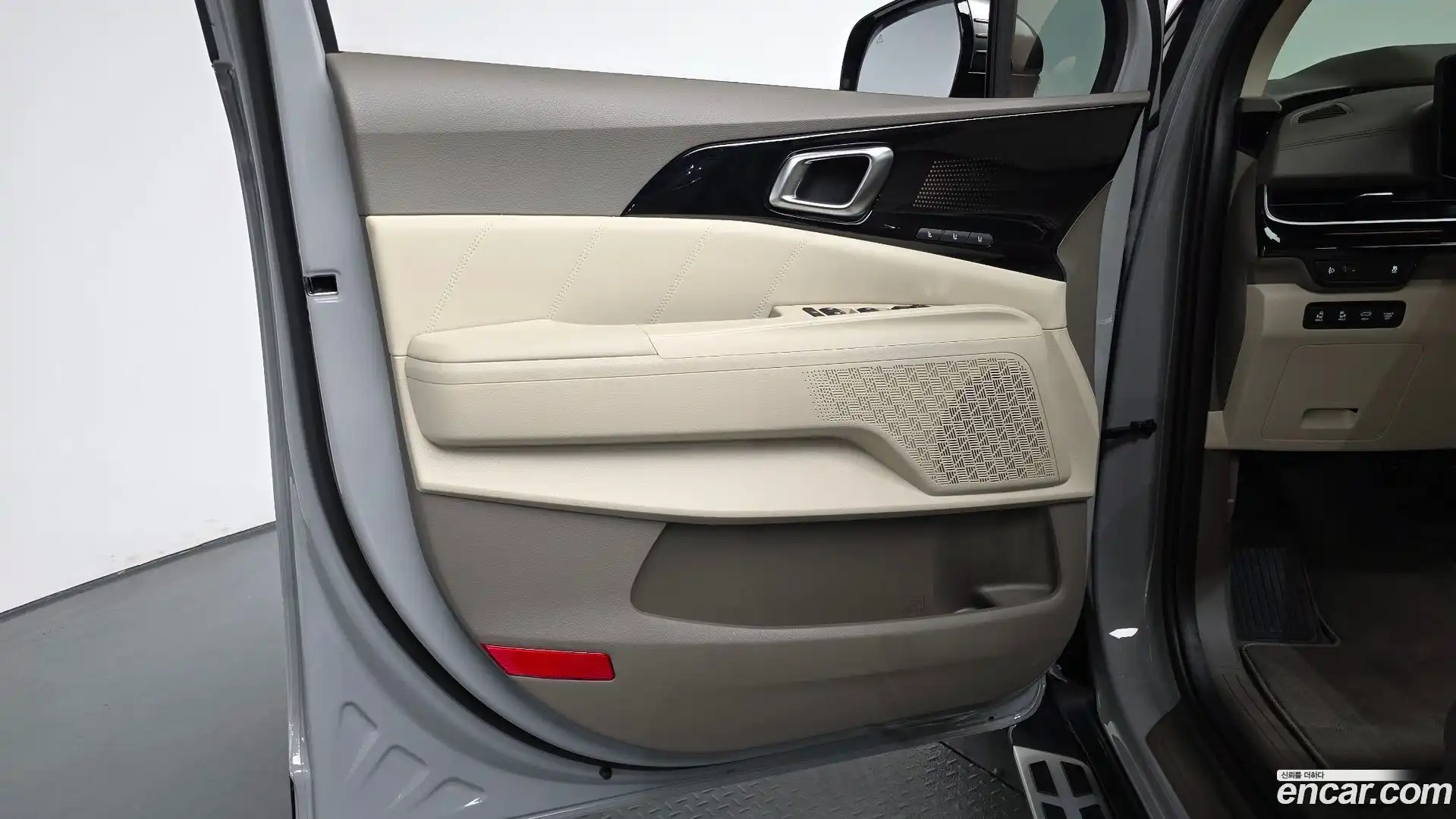 Canival Kia 2025.11-INNER-035