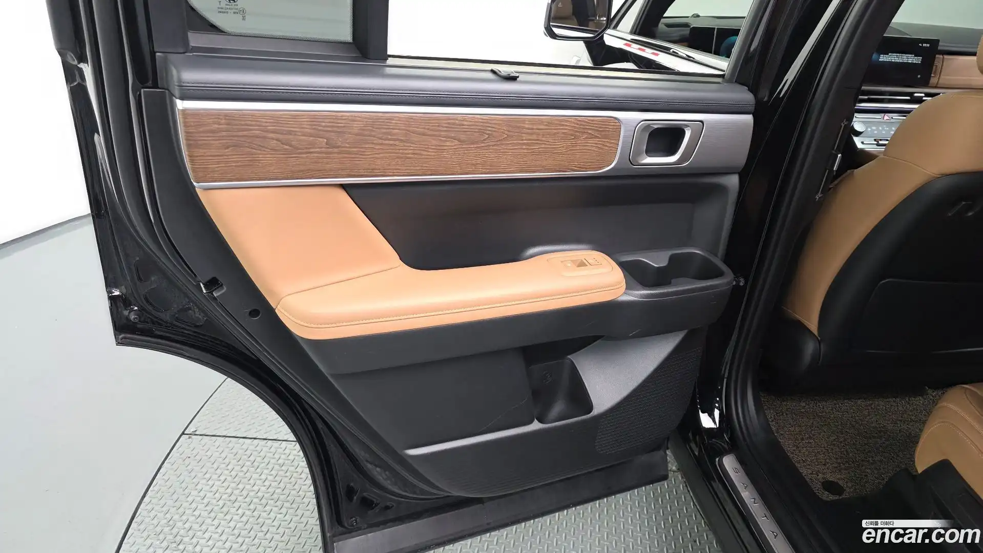 Santafe Hyundai 2023.10-INNER-035