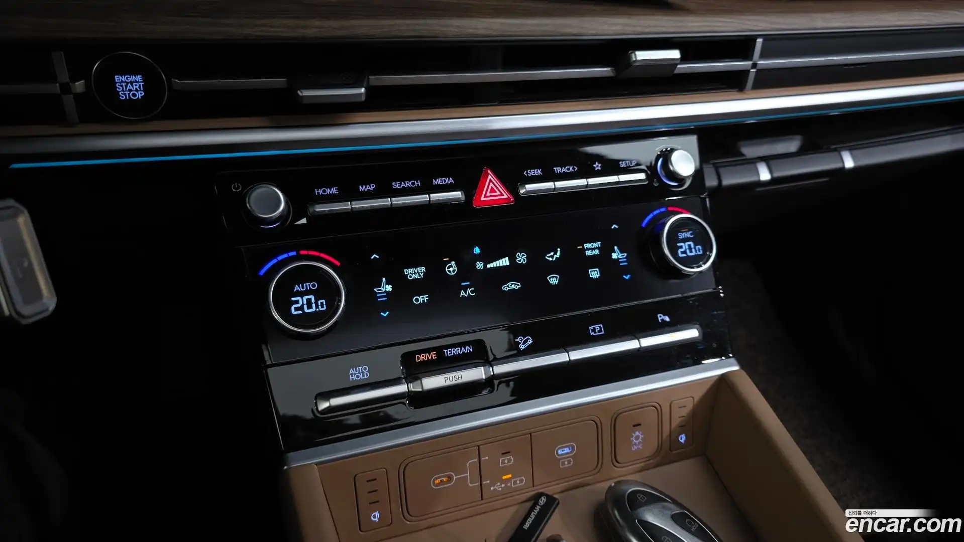 Santafe Hyundai 2023.10-OPTION-046