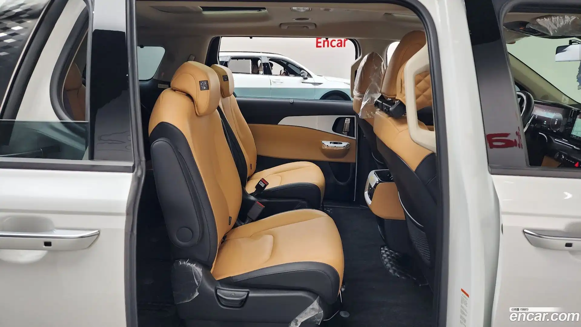 Canival Kia 2022.6-OPTION-015