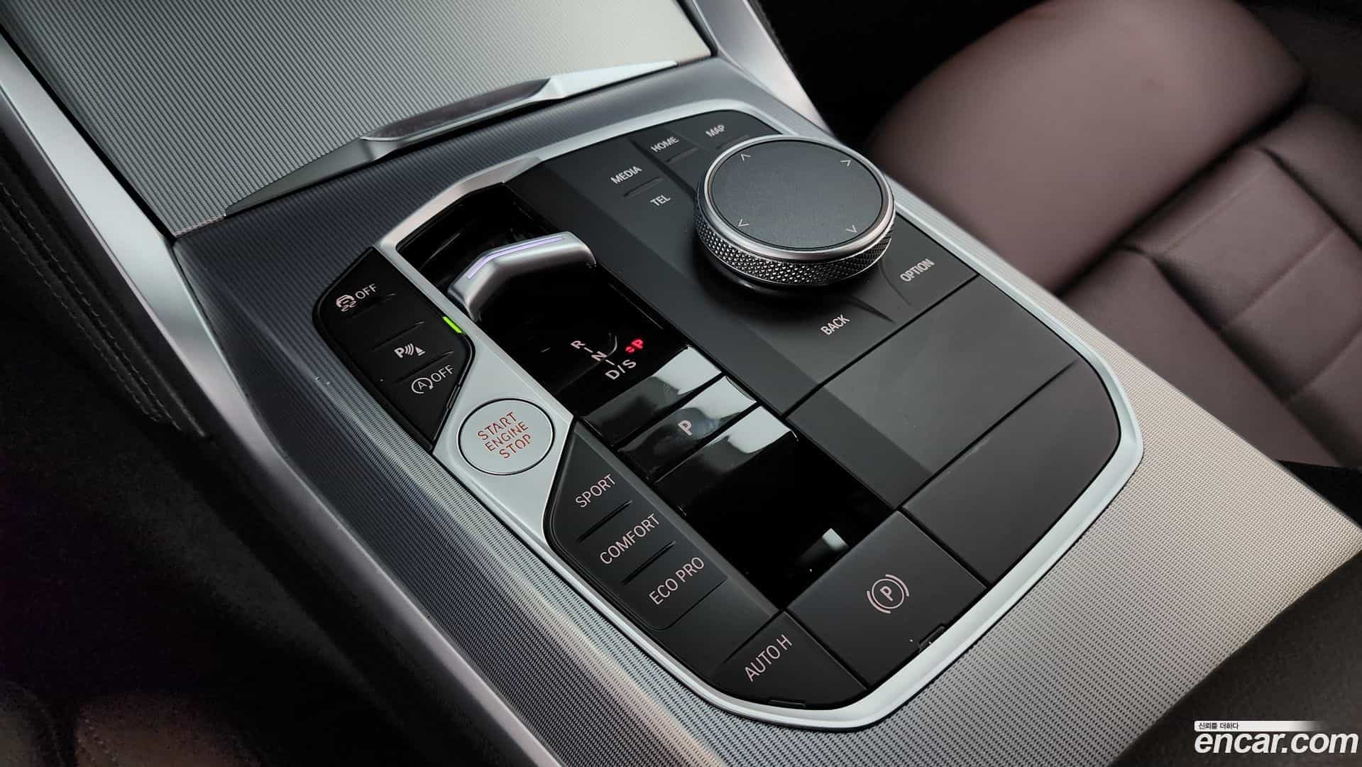 4-Series BMW 2024.10-INNER-009