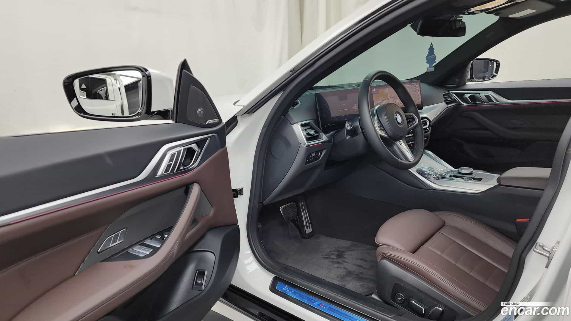 4-Series BMW 2024.10-INNER-010