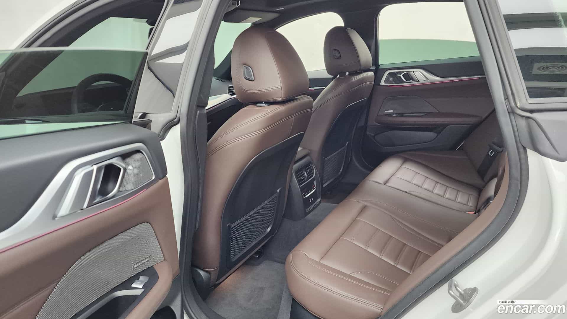4-Series BMW 2024.10-INNER-036