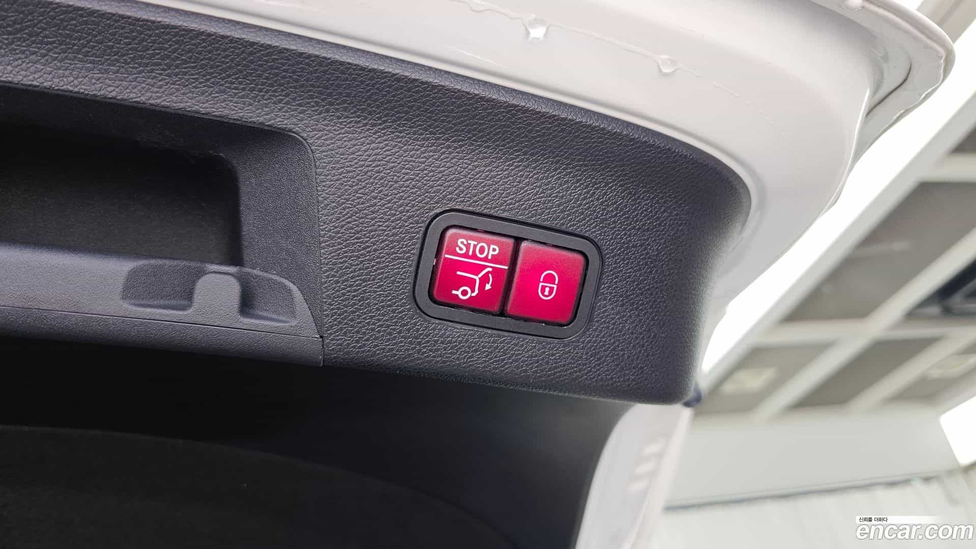 GLE-Class Mercedes-Benz 2018.8-OPTION-045