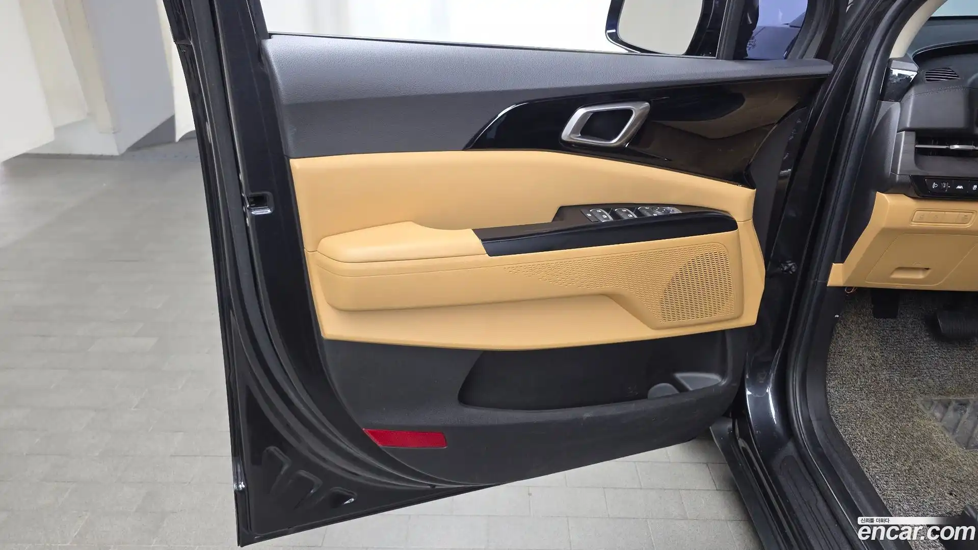 Canival Kia 2021.5-INNER-034