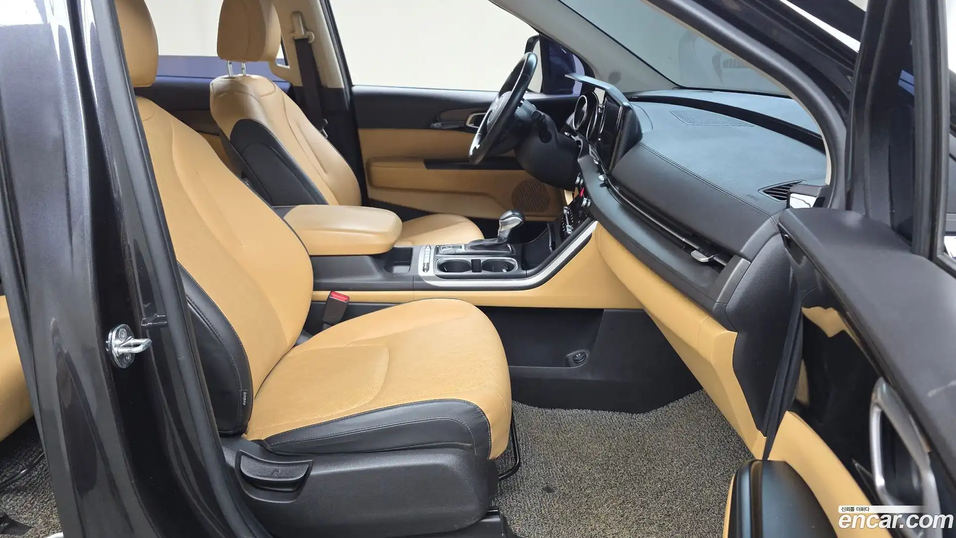 Canival Kia 2021.5-INNER-036