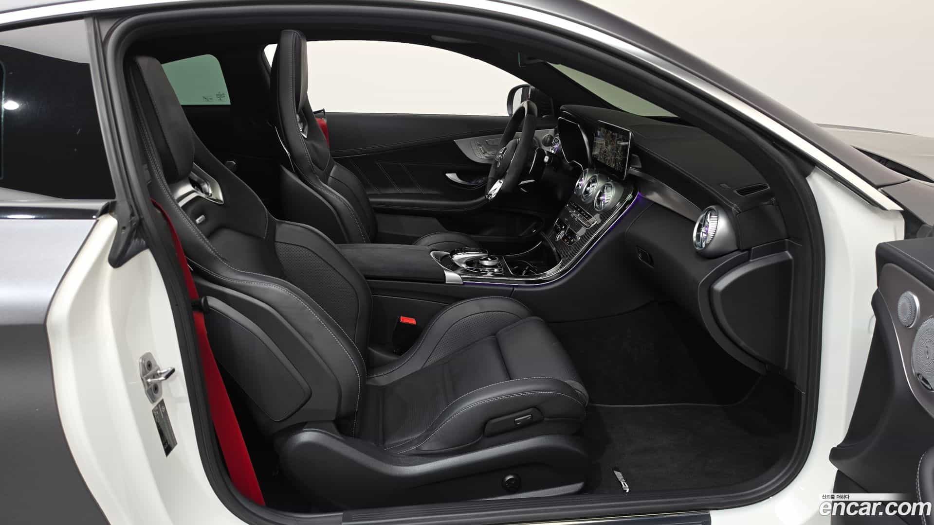 C-Class Mercedes-Benz 2021.7-INNER-036