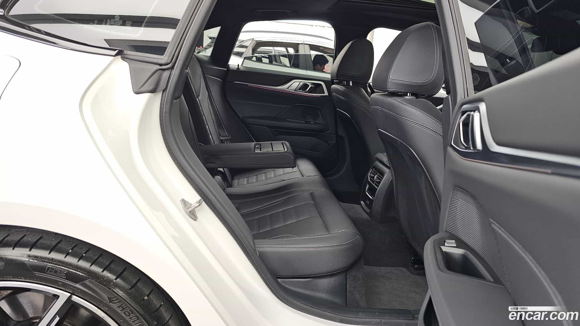4-Series BMW 2025.7-OPTION-016