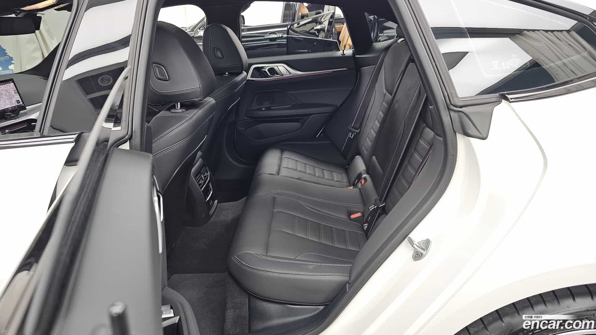 4-Series BMW 2025.7-INNER-036