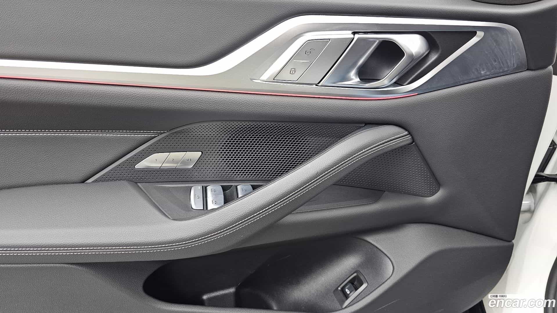 4-Series BMW 2025.7-OPTION-045