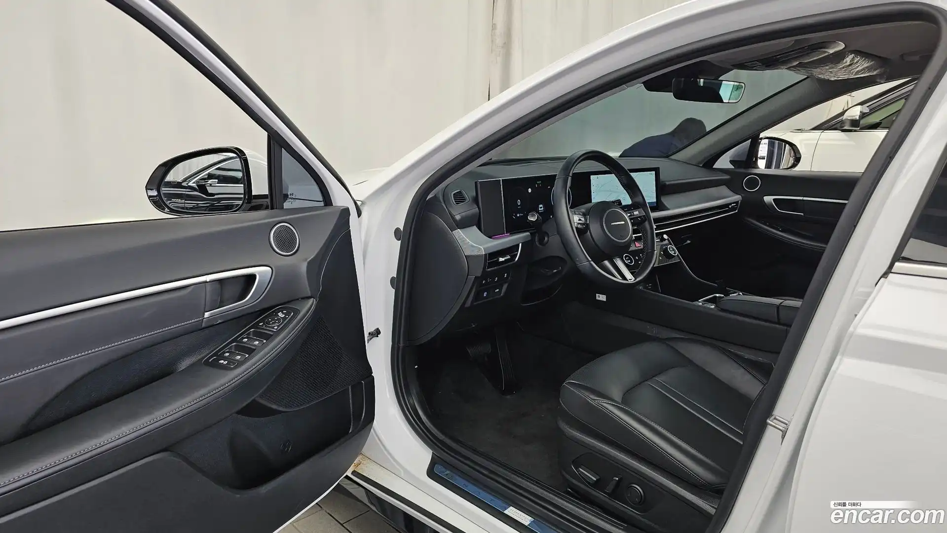Sonata Hyundai 2025.4-INNER-010