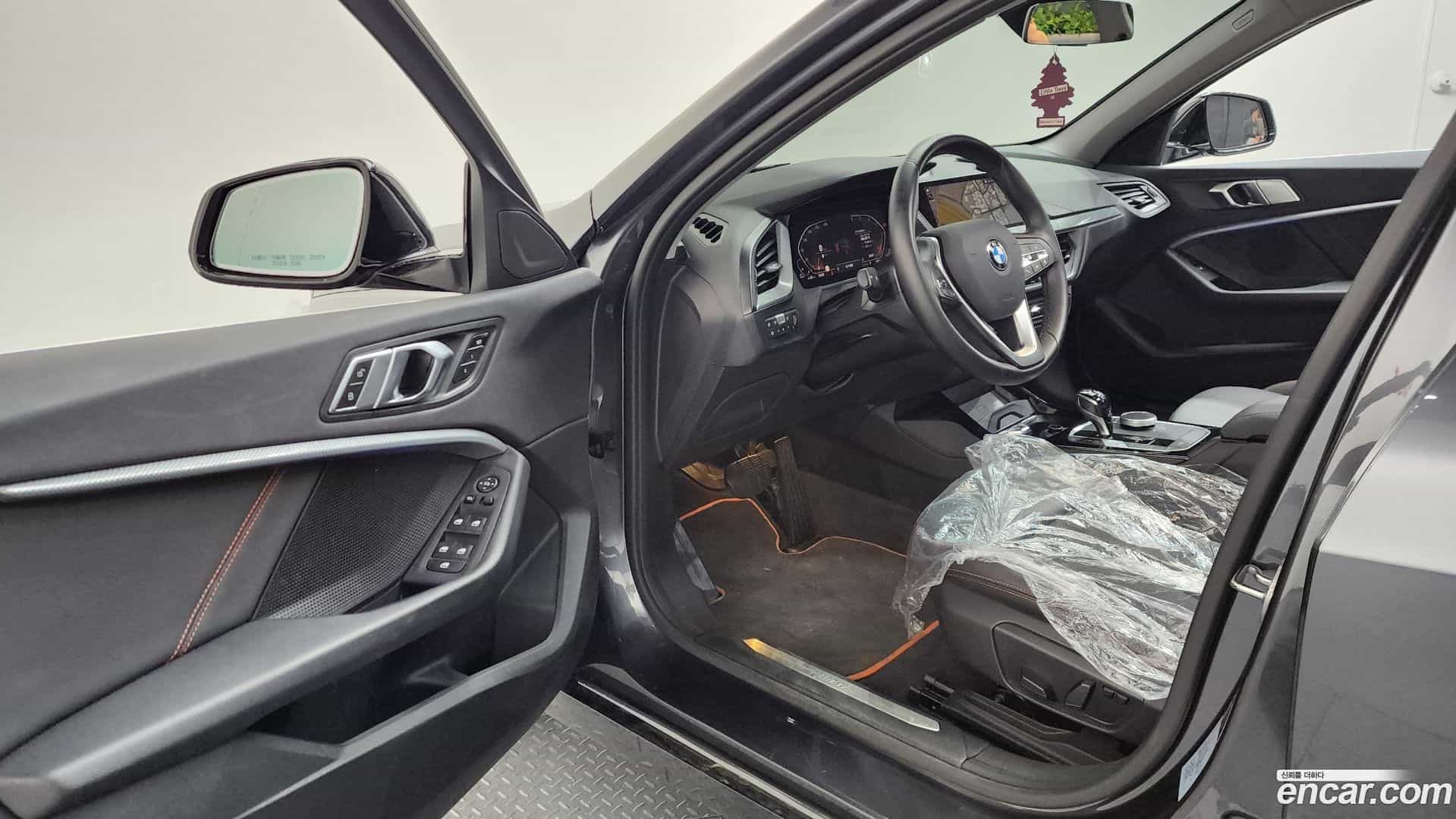 1-Series BMW 2020.11-INNER-010