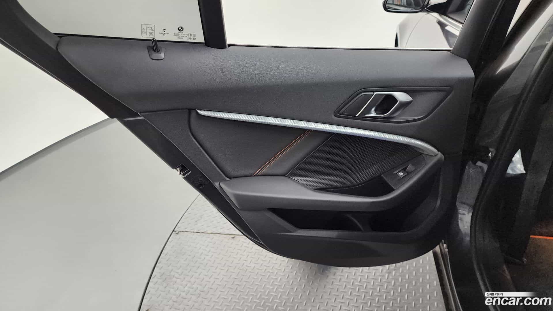 1-Series BMW 2020.11-INNER-035