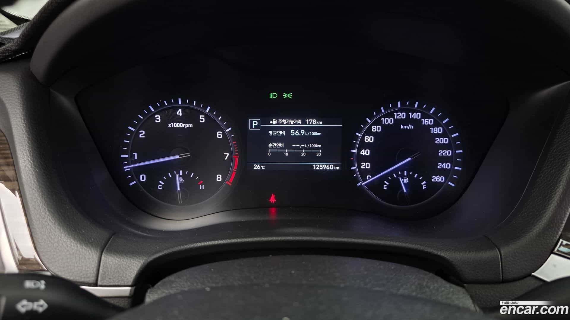 G80 Genesis 2019.3-INNER-008