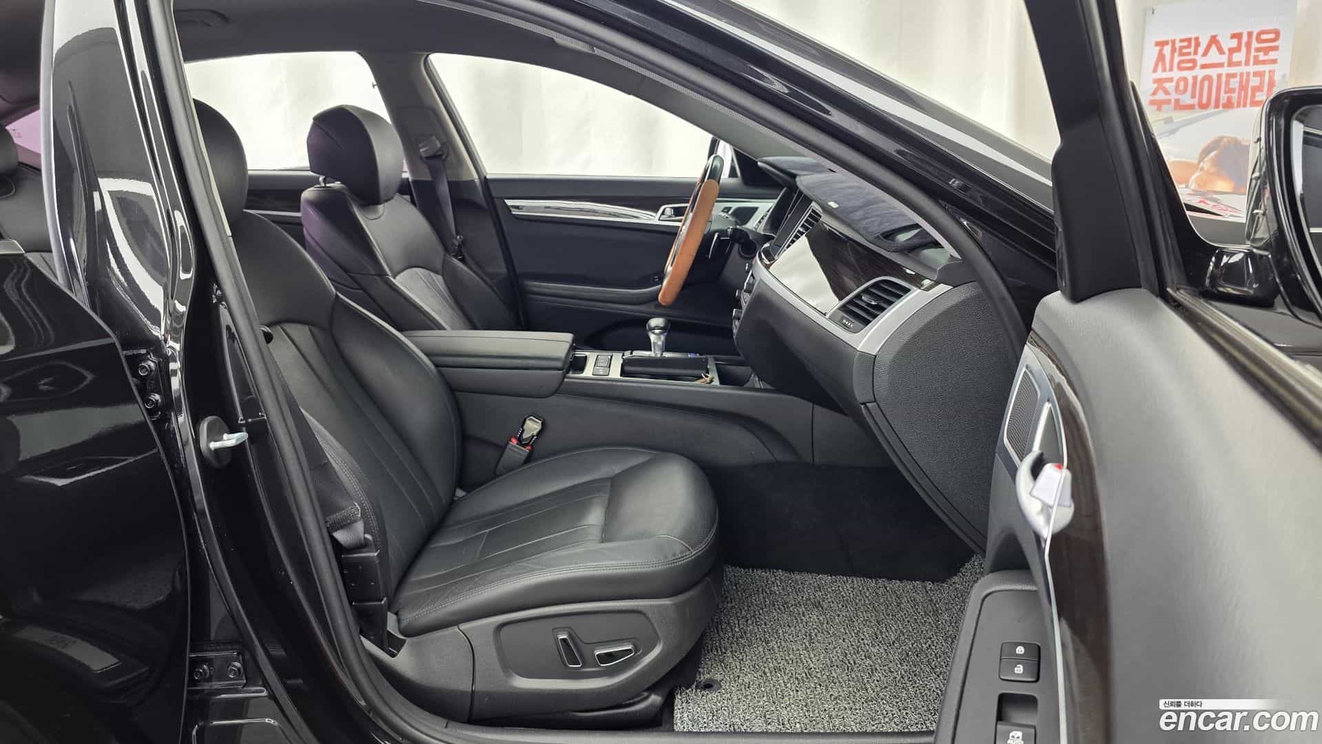 G80 Genesis 2019.3-OPTION-015