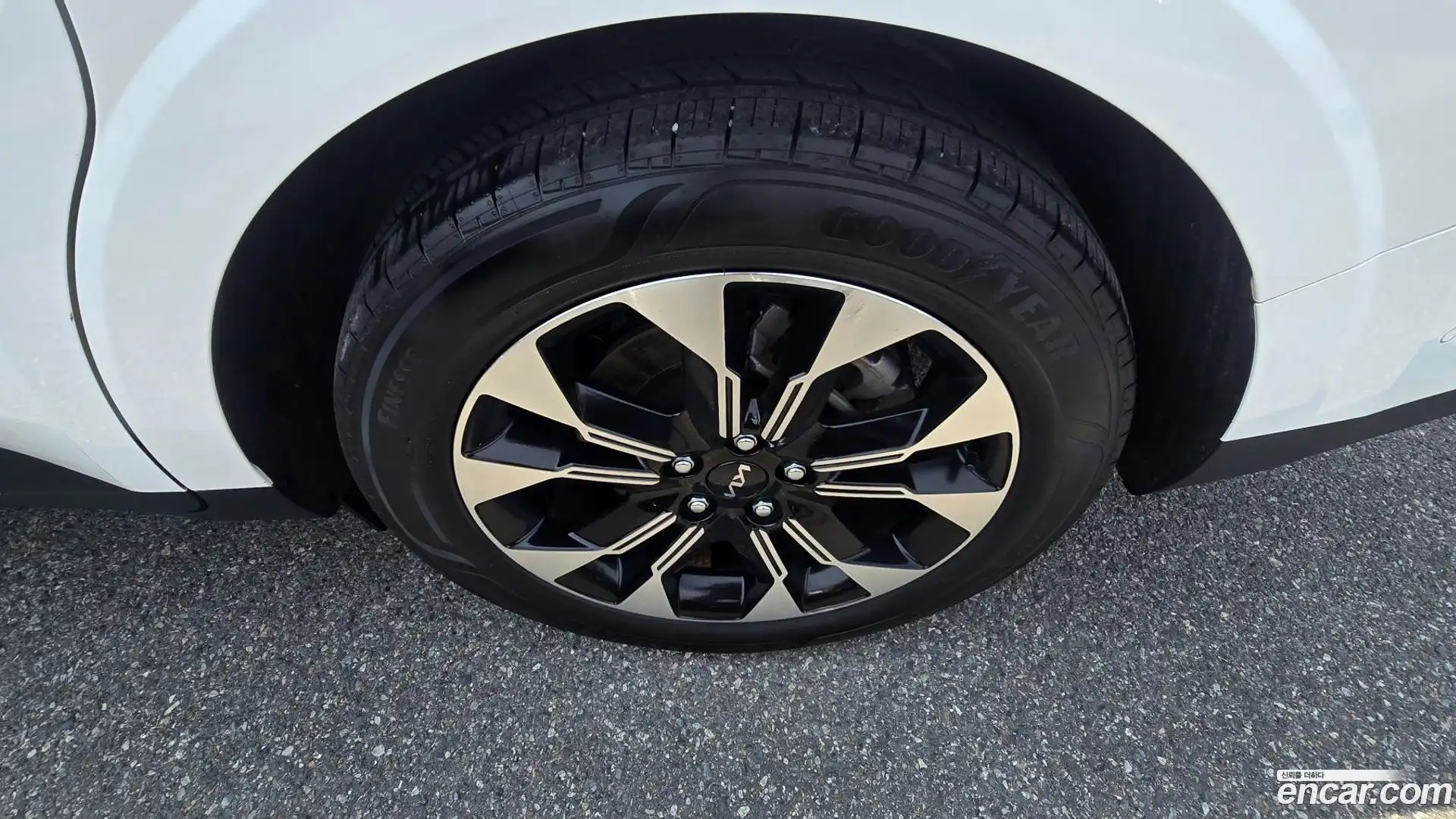 Canival Kia 2023.2-OPTION-024