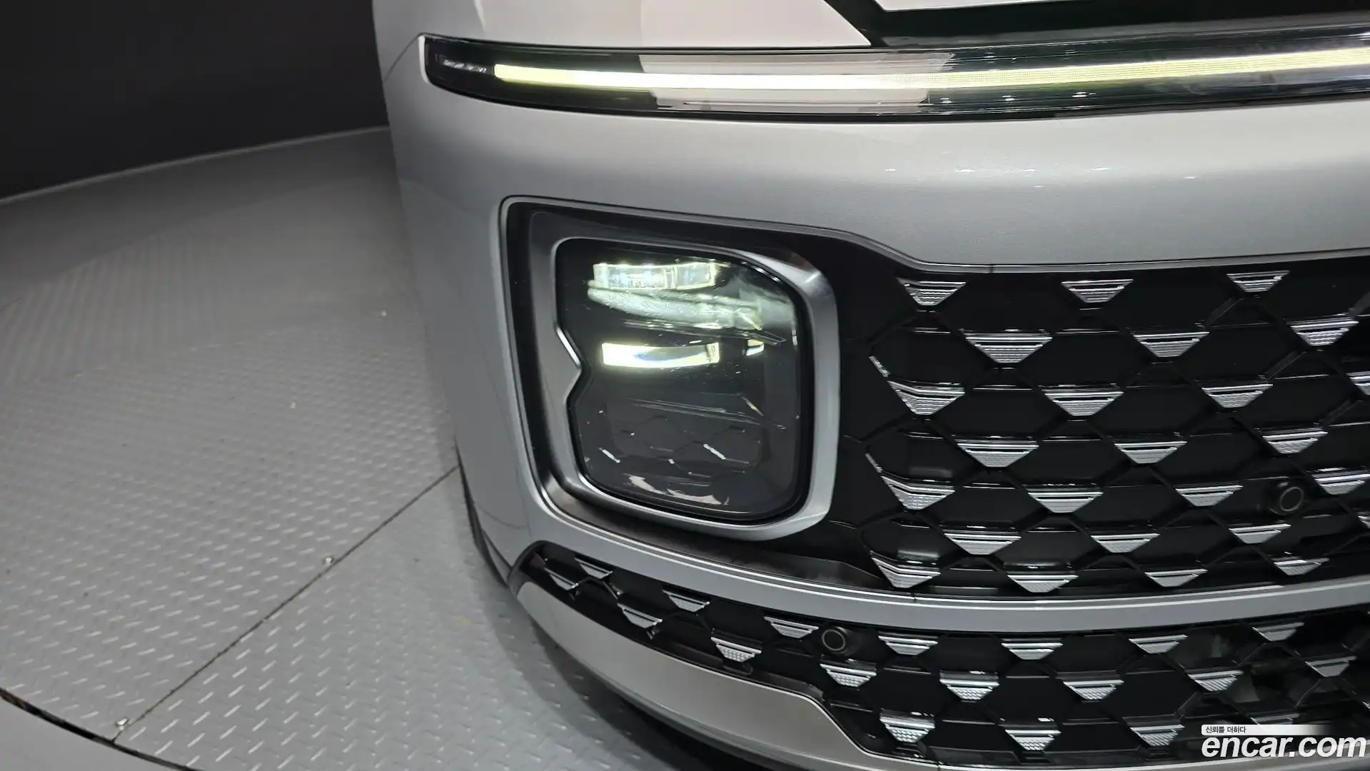 Grandeur Hyundai 2023.1-OUTER-032