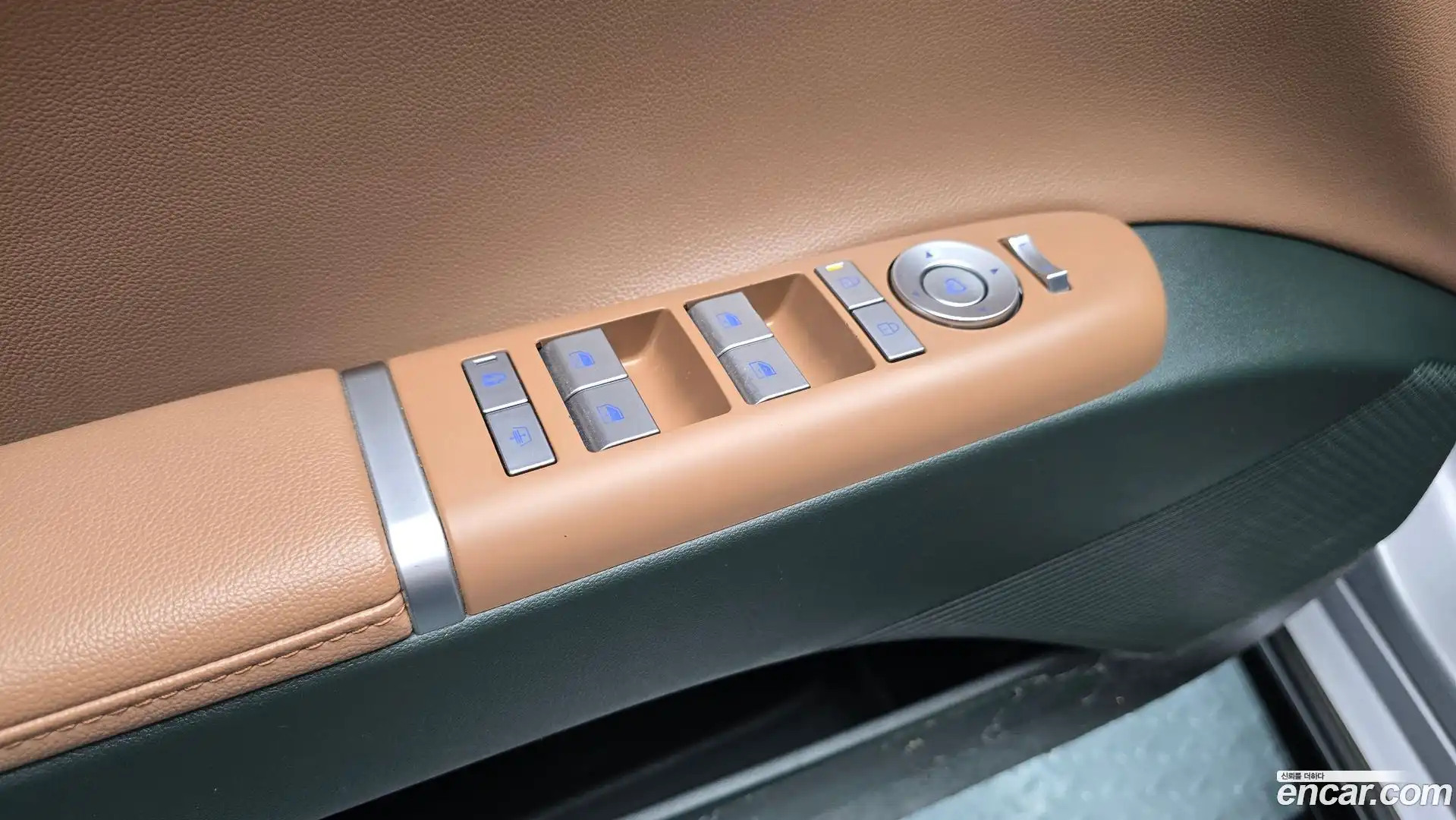 Grandeur Hyundai 2023.1-OPTION-043