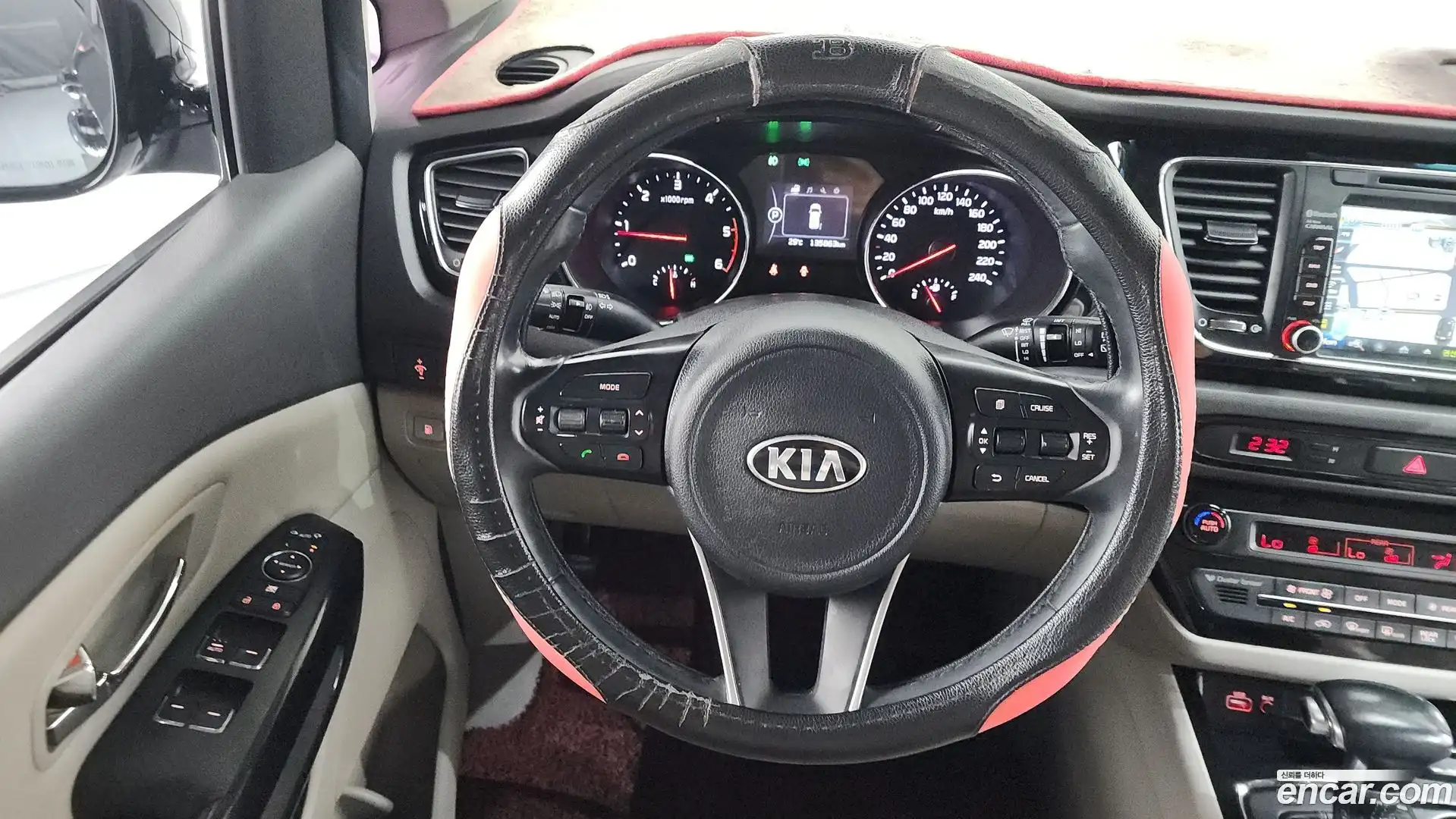 Canival Kia 2016.6-OPTION-018