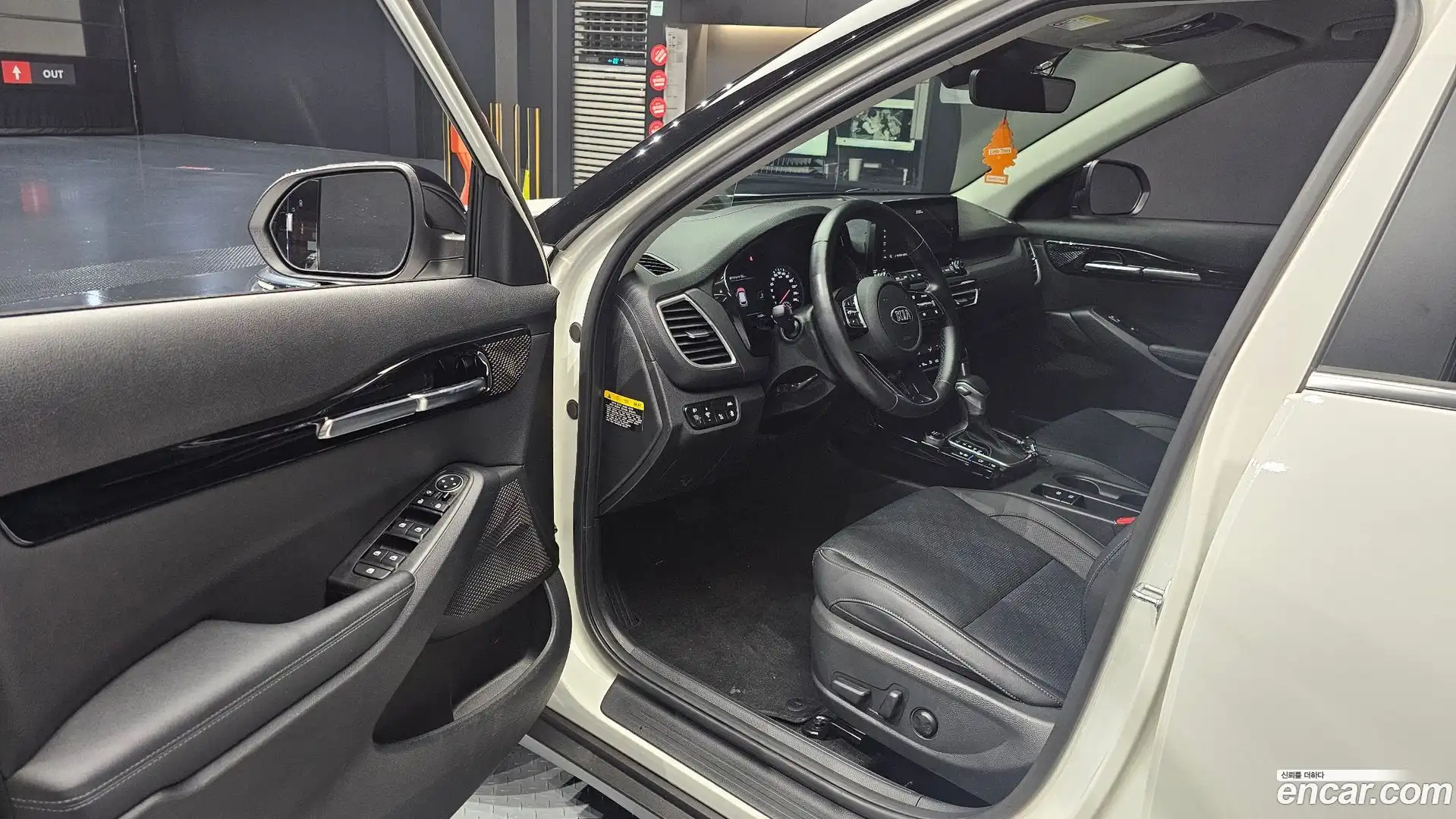 Seltos Kia 2019.11-INNER-010