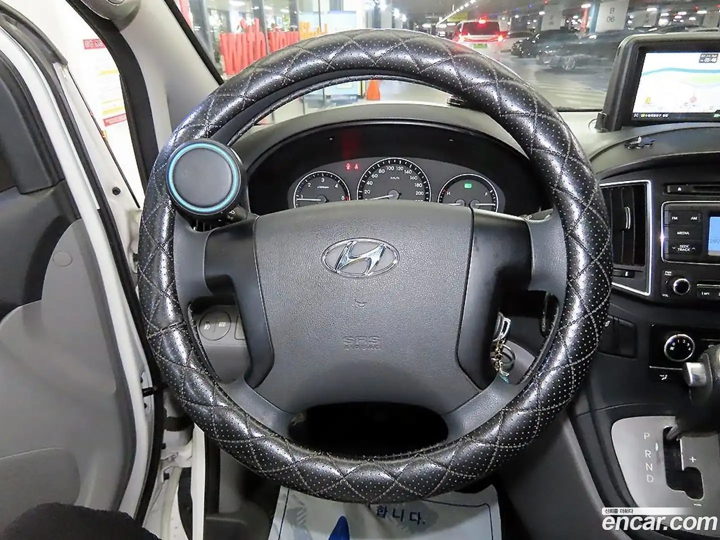 Starex Hyundai 2017.8-INNER-007