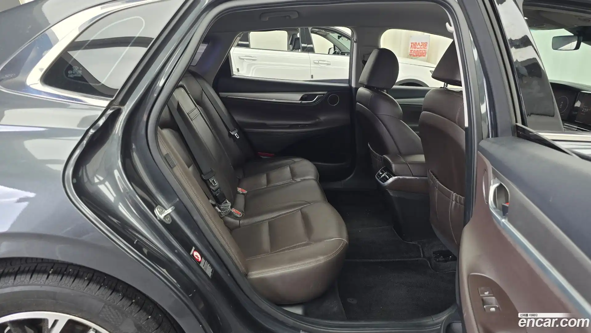 Grandeur Hyundai 2020.6-OPTION-015