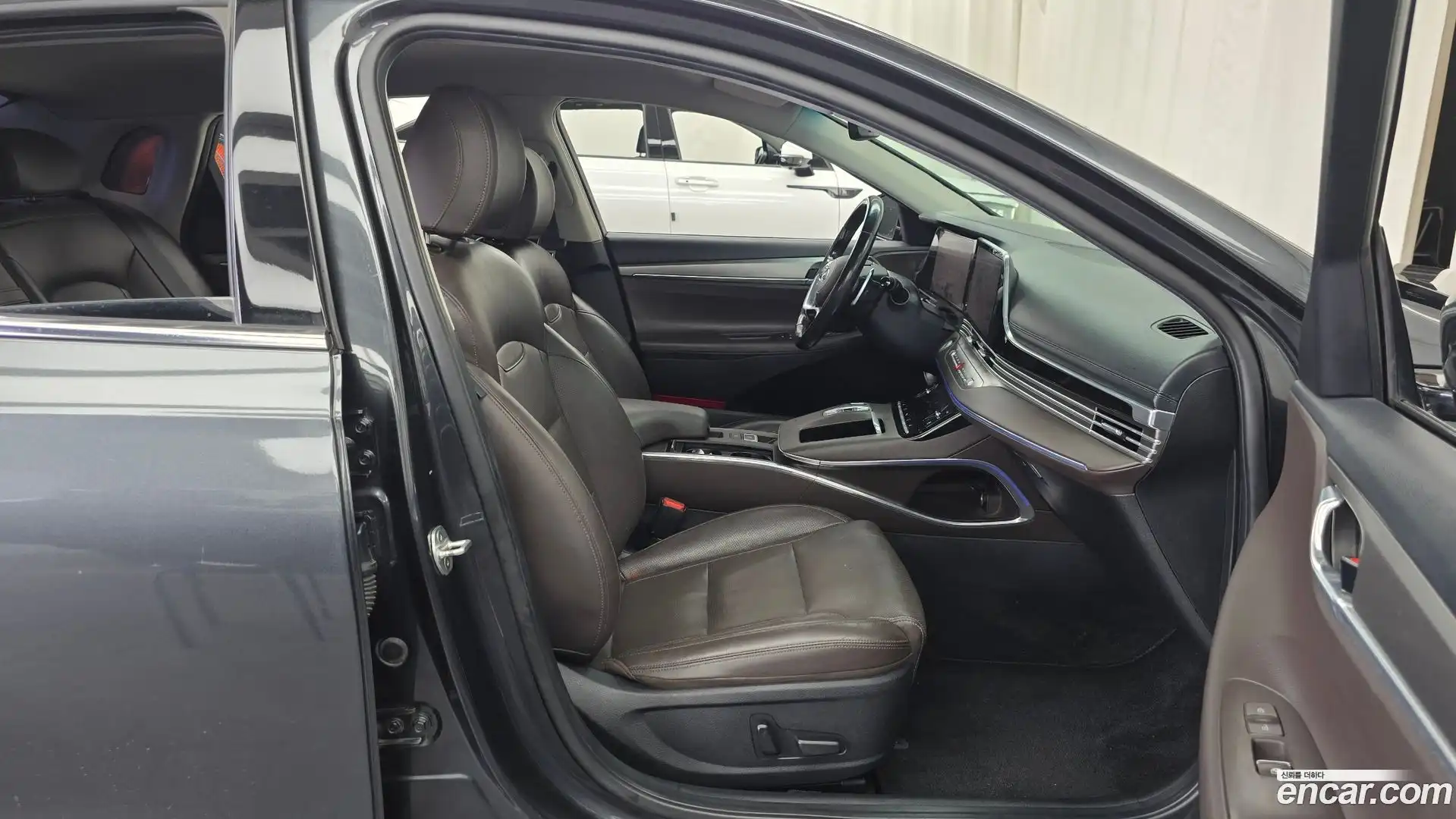 Grandeur Hyundai 2020.6-INNER-036
