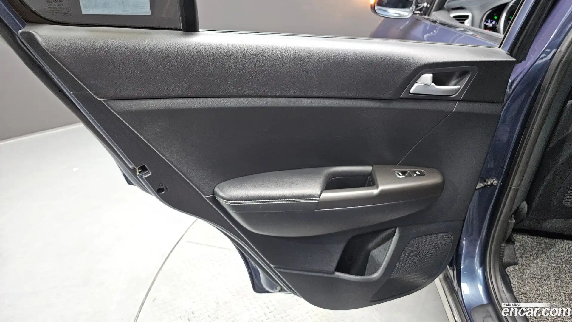 Sportage Kia 2017.9-INNER-035
