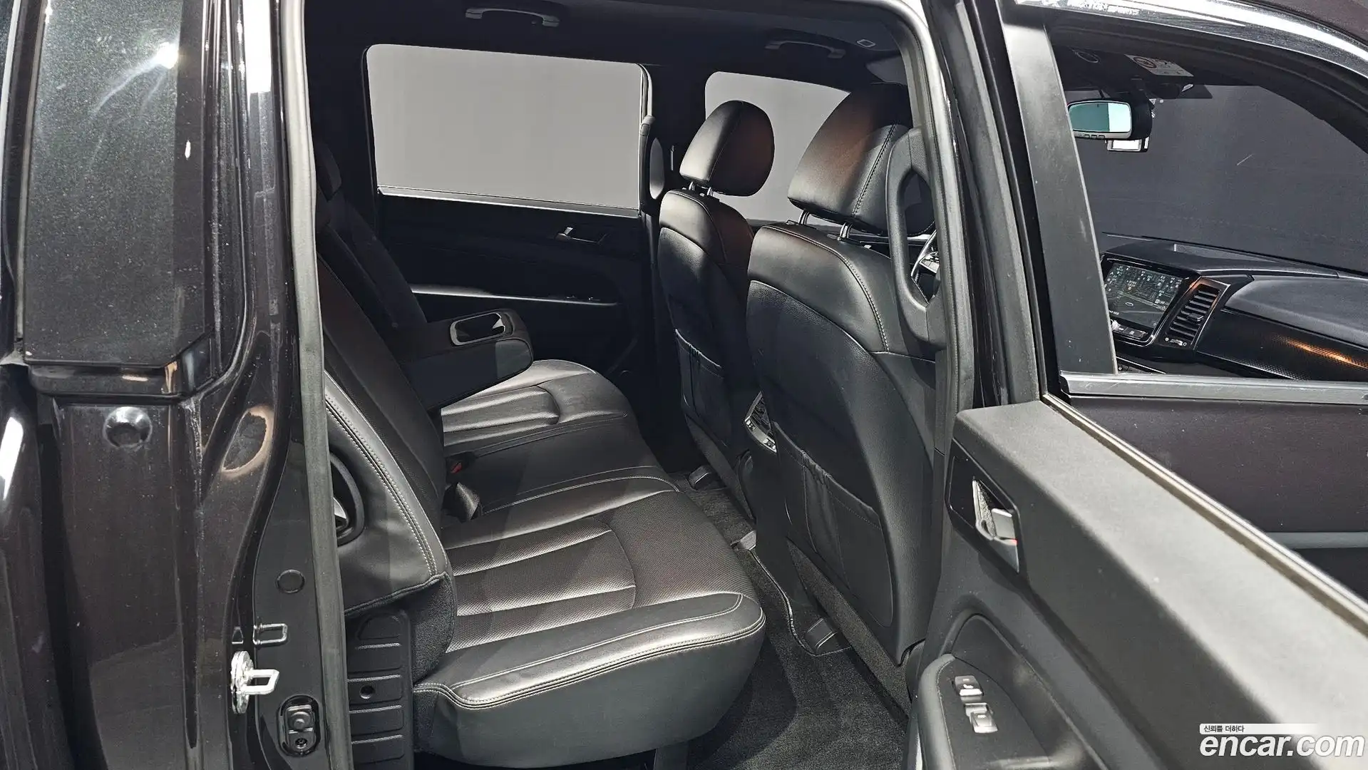 Rexton KG Mobility 2020.6-OPTION-015