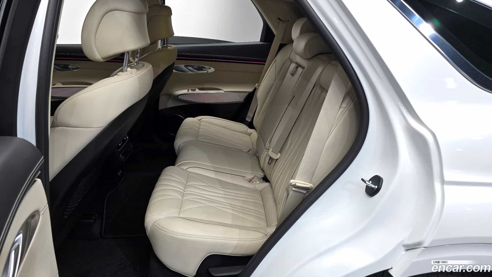 GV70 Genesis 2025.3-OPTION-015