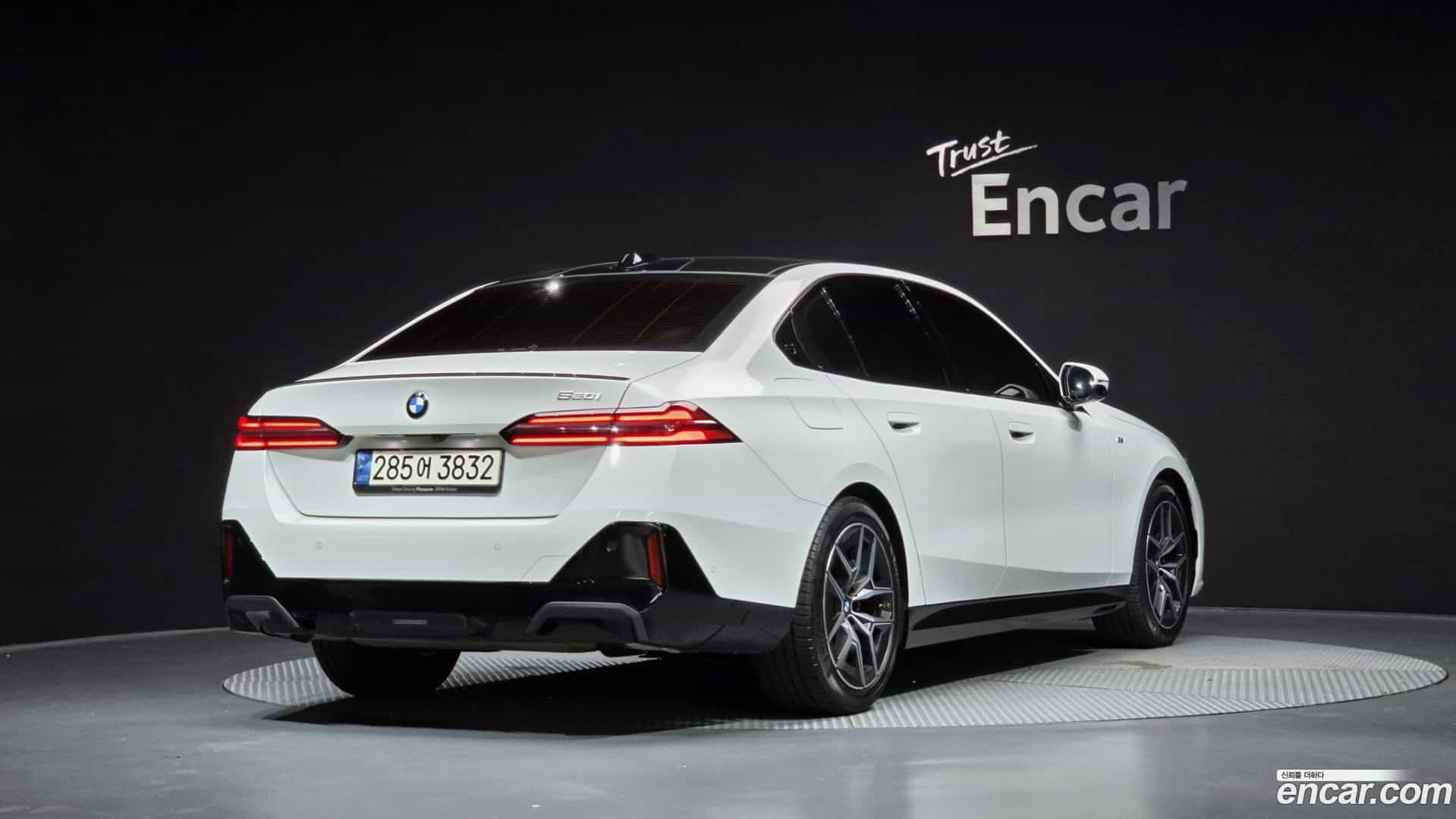 5-Series BMW 2024.10-OUTER-002