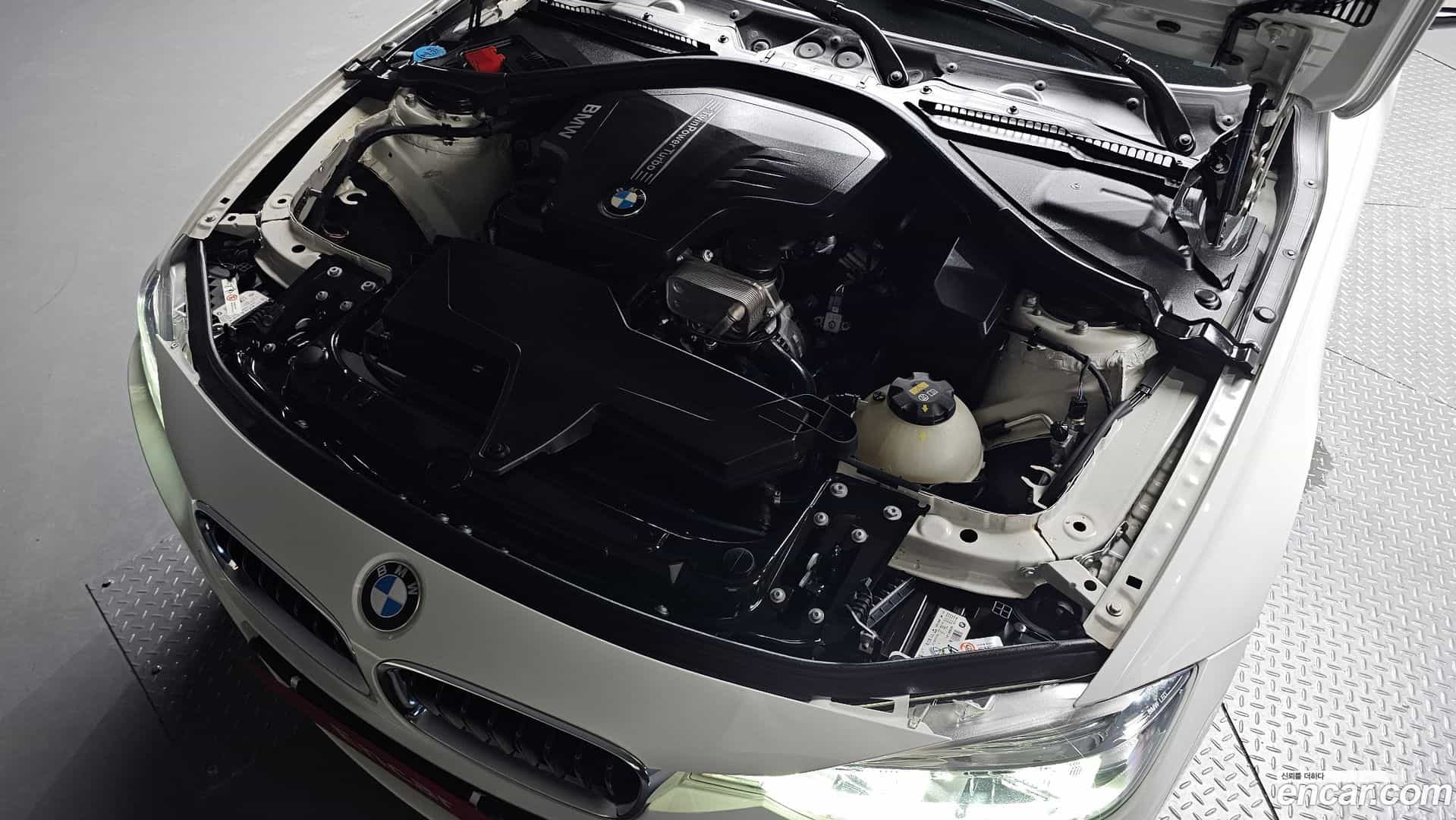 3-Series BMW 2016.11-OUTER-006