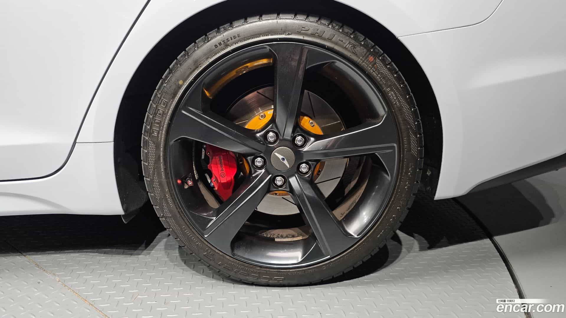 G70 Genesis 2019.6-OUTER-031