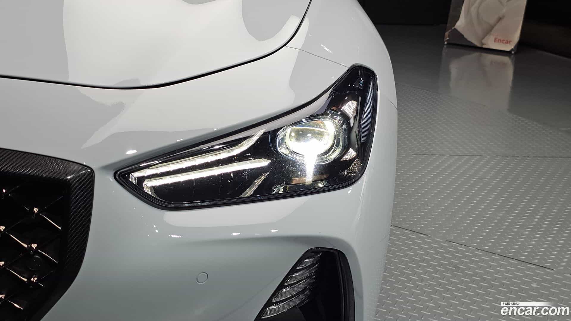 G70 Genesis 2019.6-OUTER-032