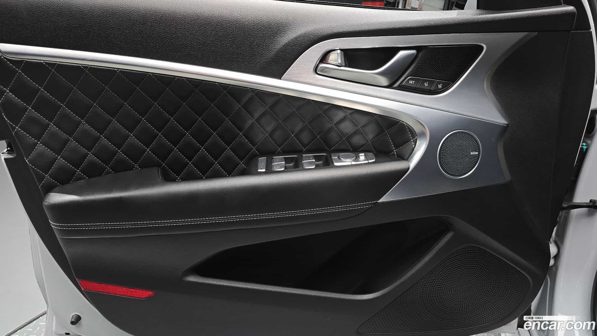 G70 Genesis 2019.6-INNER-034