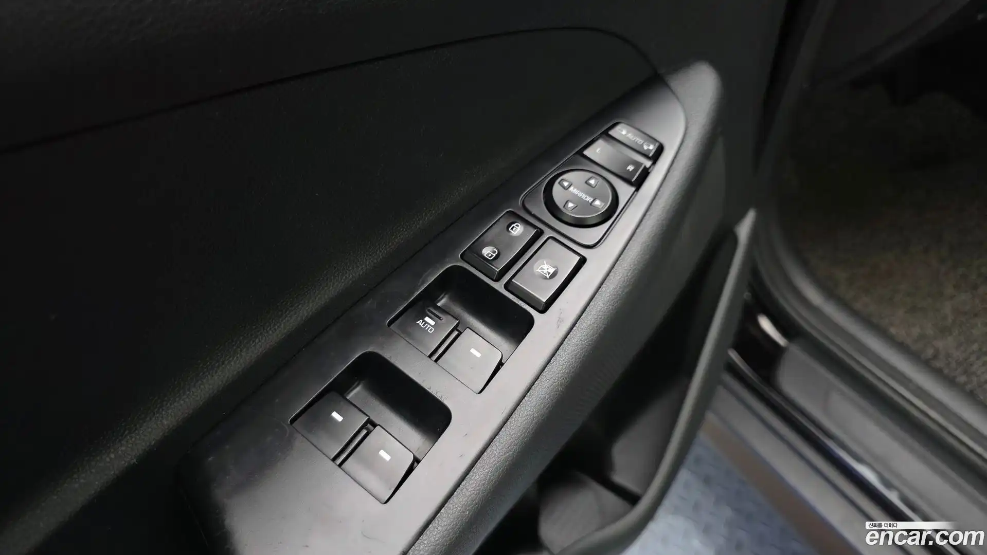 Tucson Hyundai 2016.10-OPTION-024