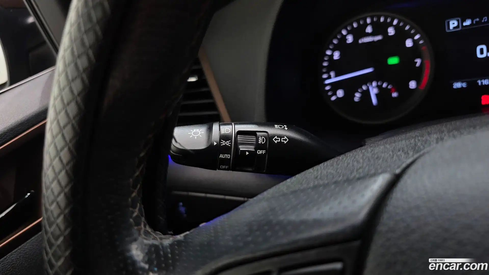 Tucson Hyundai 2016.10-OPTION-043