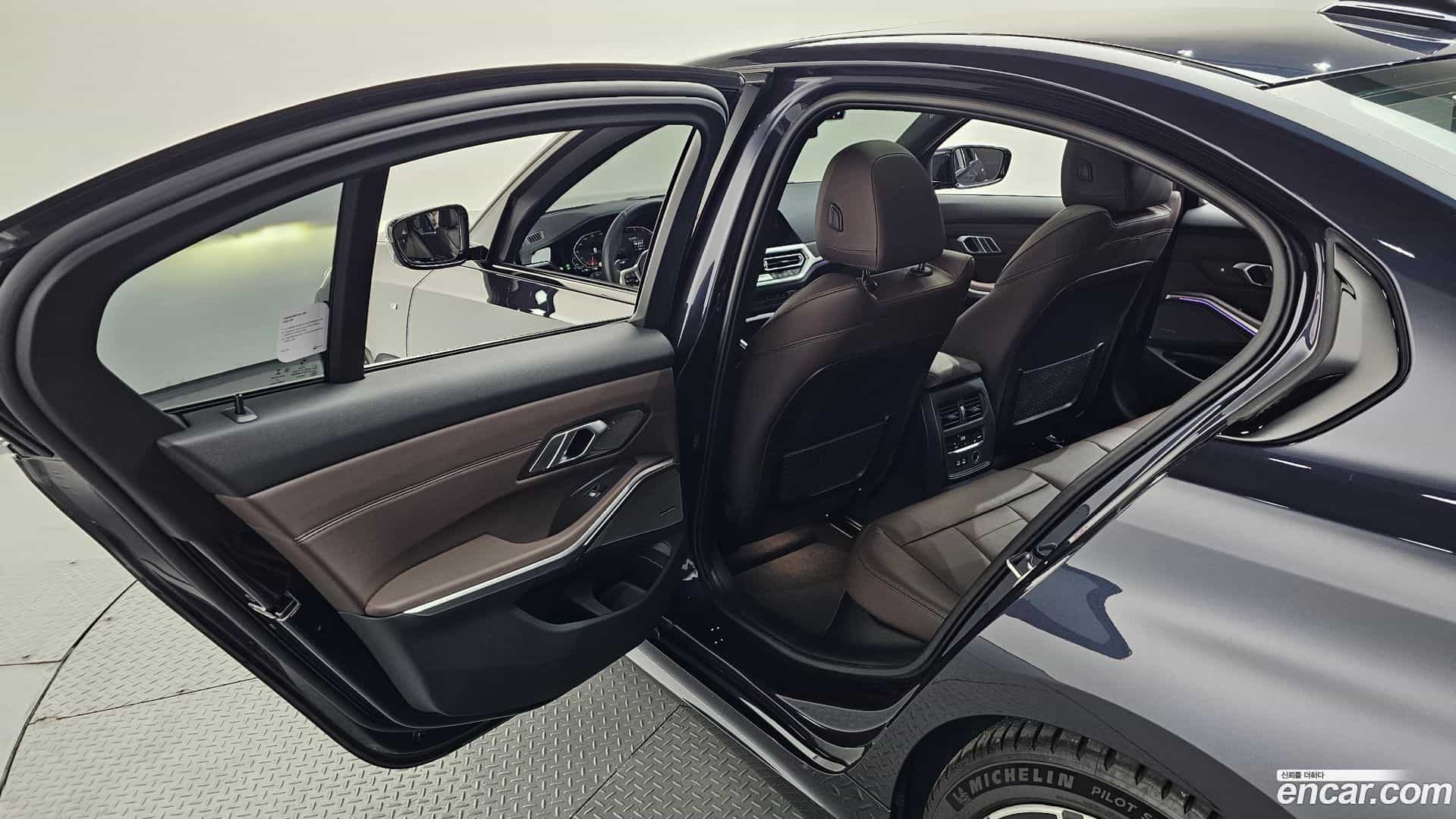 3-Series BMW 2020.8-OPTION-023