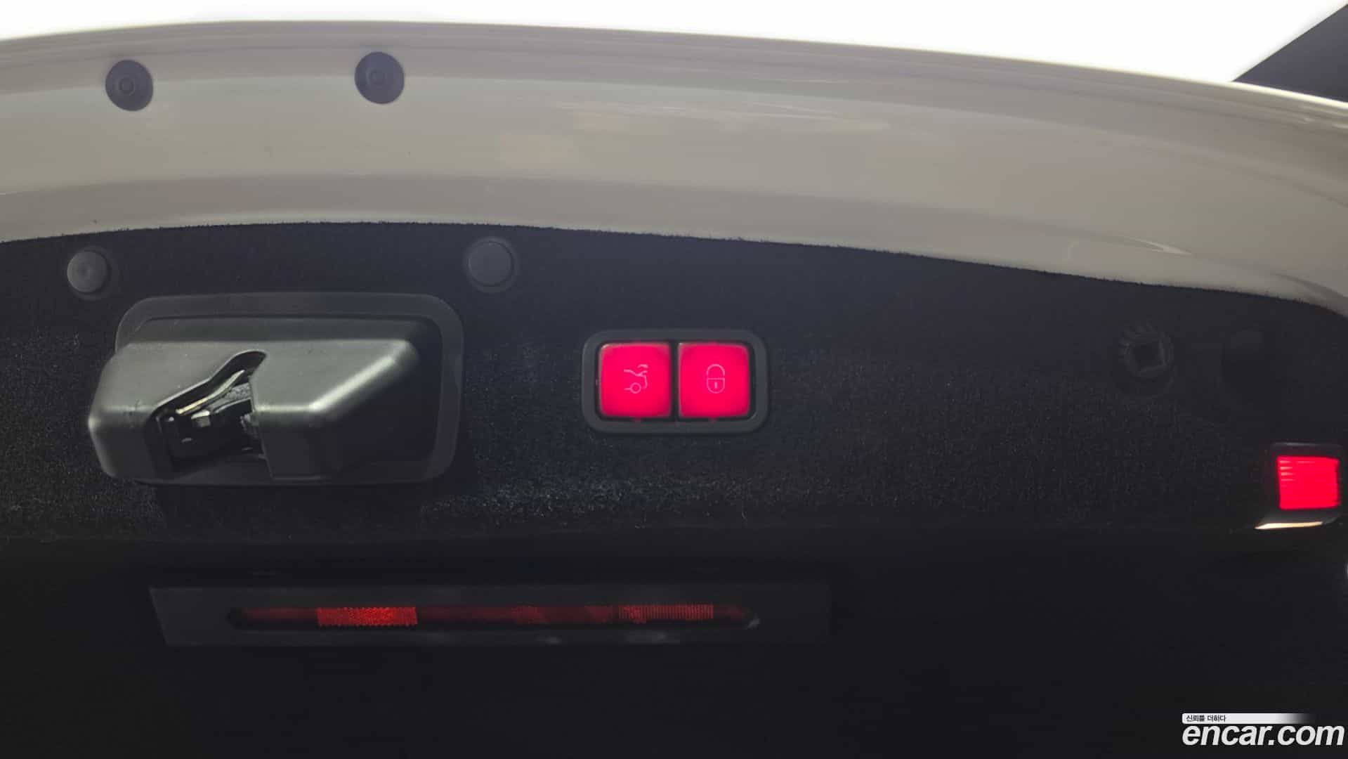 S-Class Mercedes-Benz 2016.10-OPTION-021