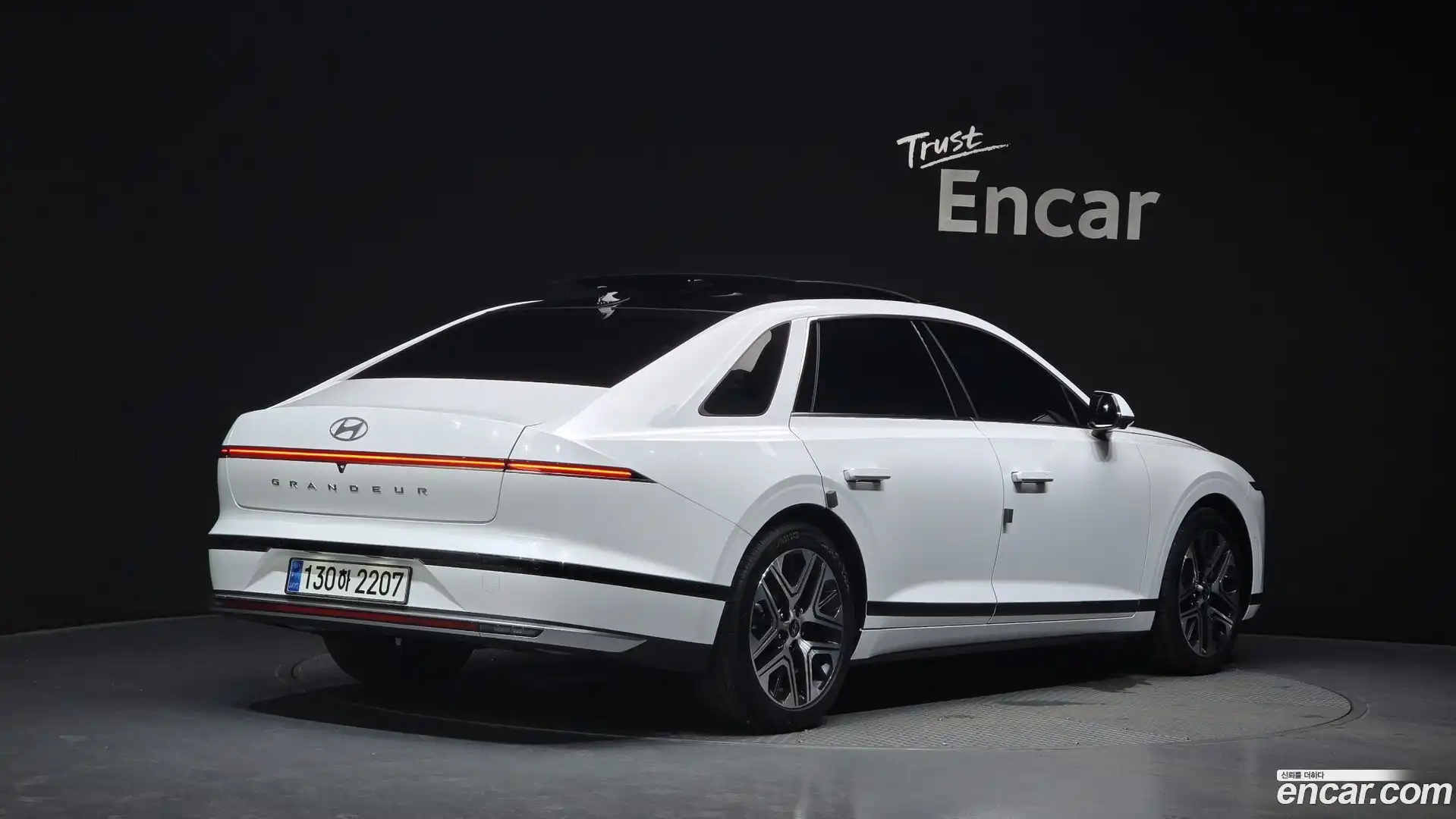 Grandeur Hyundai 2023.8-OUTER-002