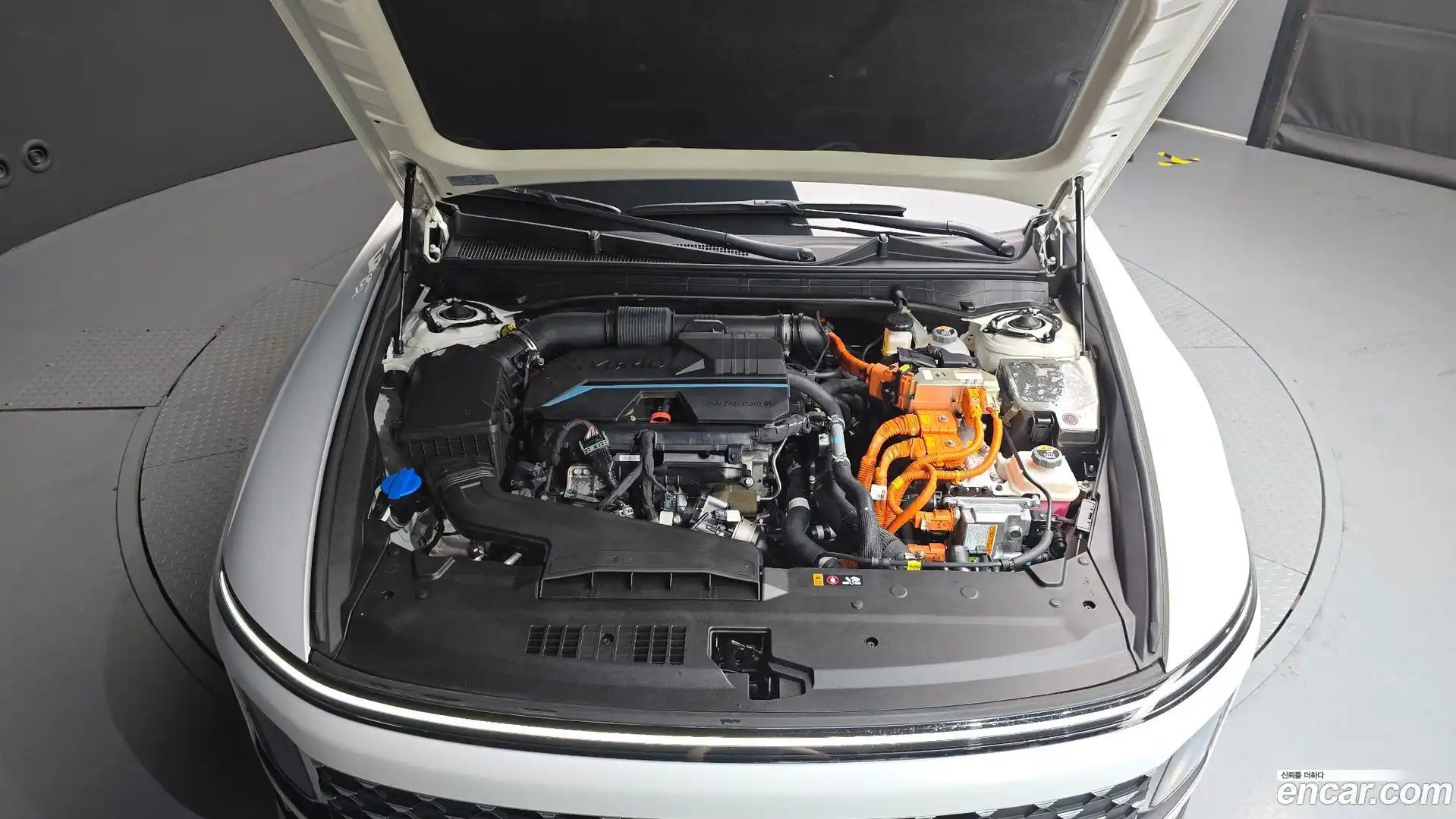 Grandeur Hyundai 2023.8-OUTER-006