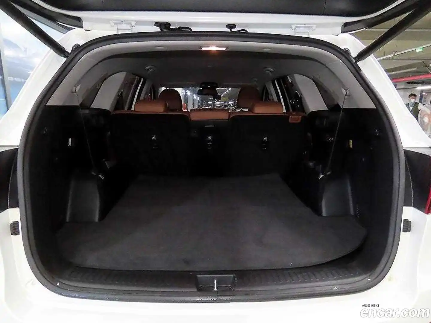 Sorento Kia 2019.0-OPTION-021